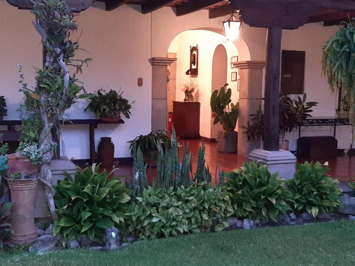Hostal San Nicolas Антигуа-Гватемала Экстерьер фото